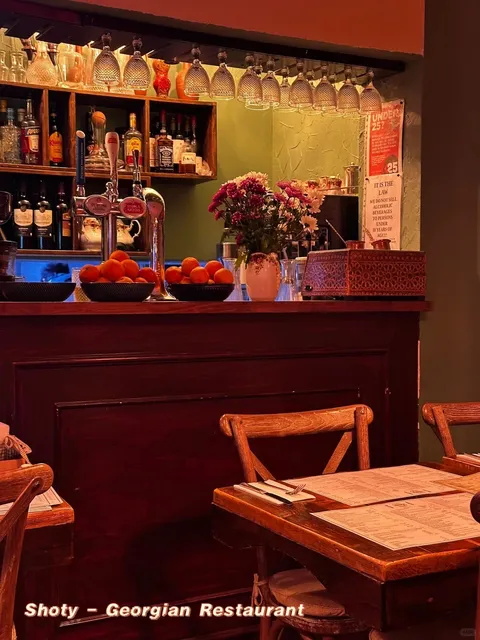 🇬🇧 ​​London Foodies Rejoice! This Georgian Restaurant is UNREAL!​​