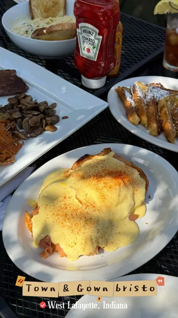 Brunch in West Lafayette, Indiana ✨