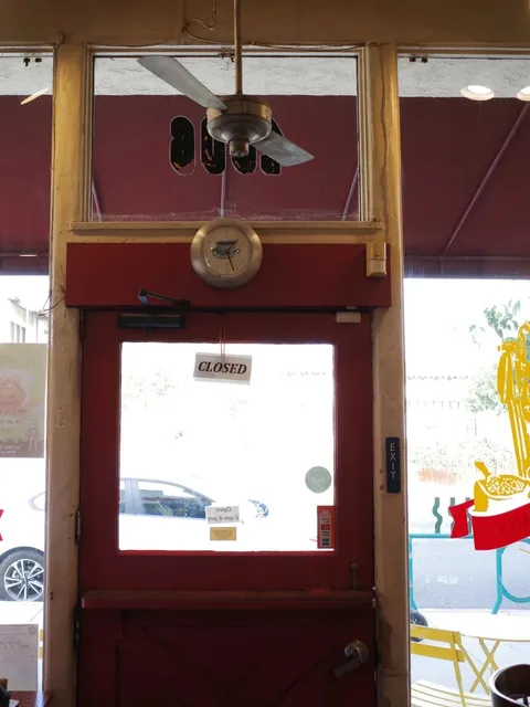 ☕️ A Timeless Coffee Gem in Los Angeles