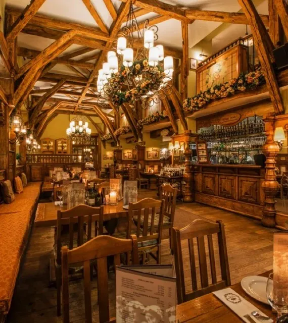 🇵🇱 A Day of Romance in Warsaw, Poland