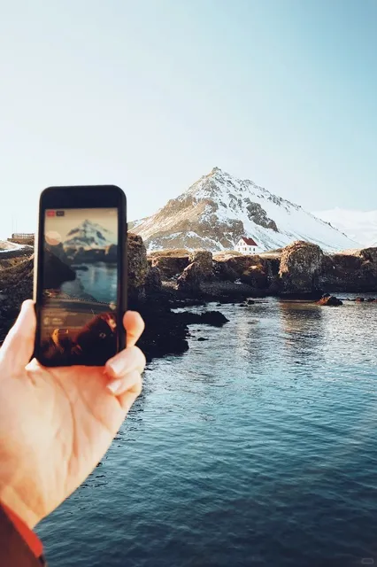 Discover Iceland | Borgarnes Town Guide