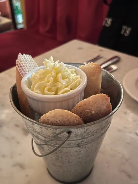 🇫🇷 Philly｜How Can You Have French Without Foie Gras & Escargot? 🐌