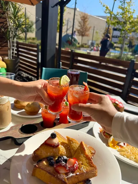 In Dallas! My Go-To Spot for Huge, Affordable & Beautiful Meals! 🍽️