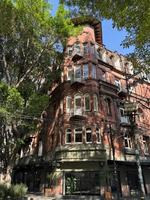 🧙♀️ Casa de las Brujas: Mexico City’s Real-Life “Witch House” 🌙