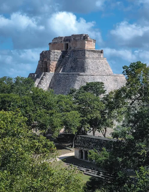 Uxmal: Mexico’s Hidden Mayan Masterpiece 🌿🏛️