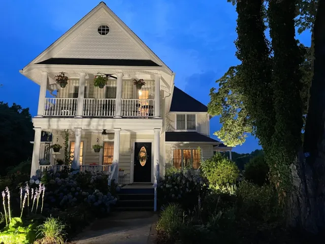 💖 Feeling Love & Family History – A Truly Magical B&B Experience! 🏡