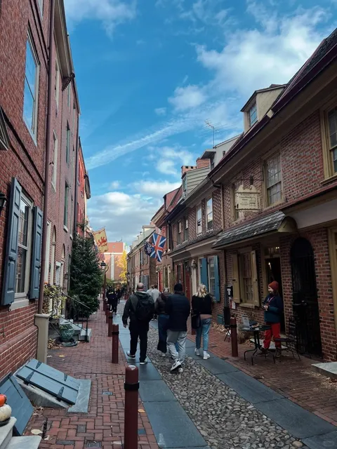 Philadelphia — The Jaw-Dropping Charm of America’s Old Capital 🫨