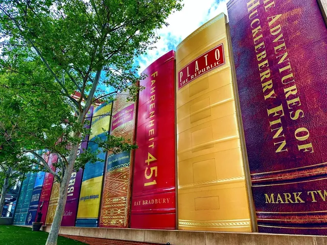 📚 Unbelievable! Book Spine Parking Wall + First National Bank Vault 