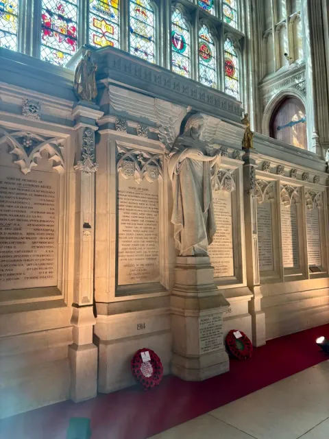 🏛️ Outstanding! A Majestic Visit to the Houses of Parliament 🏛️