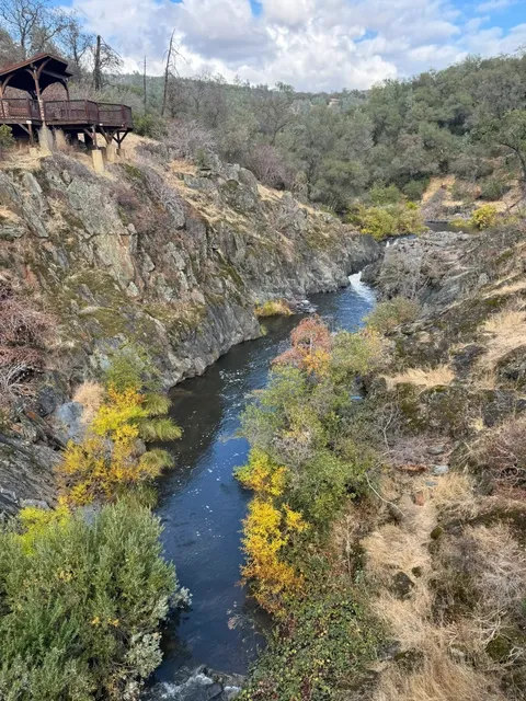 🇺🇸 Weekly Mountain Hike | Hidden Falls Trail 
