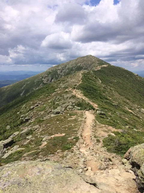 Hiking the Appalachian Trail | The Green Corridor of the Eastern US 🥾