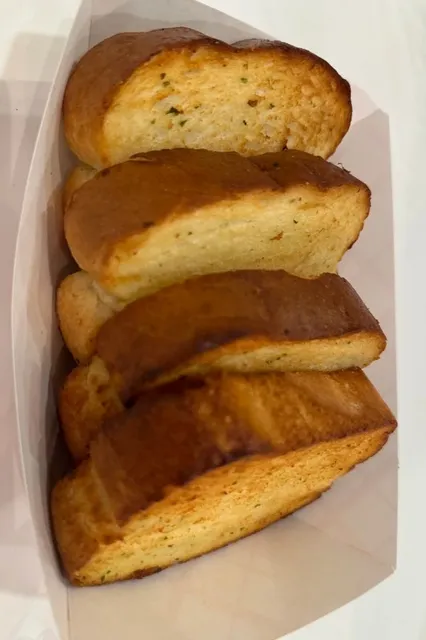 🦞 King Cajun | A Spicy, Hands-On Seafood Boil in the Twin Cities