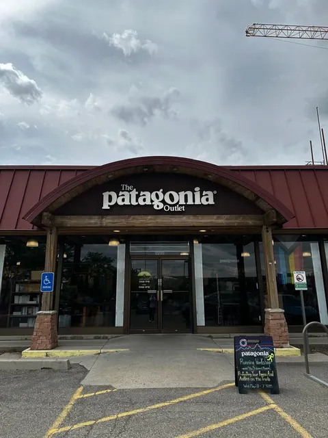 🇺🇸 Highly Recommend the Patagonia Outlet in Salt Lake City!