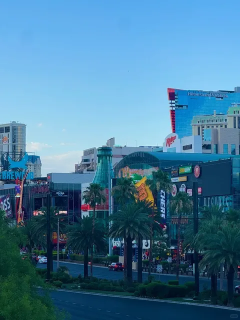 🎰 How to Spend 1-2 Days in Vegas – A Super Practical Itinerary!