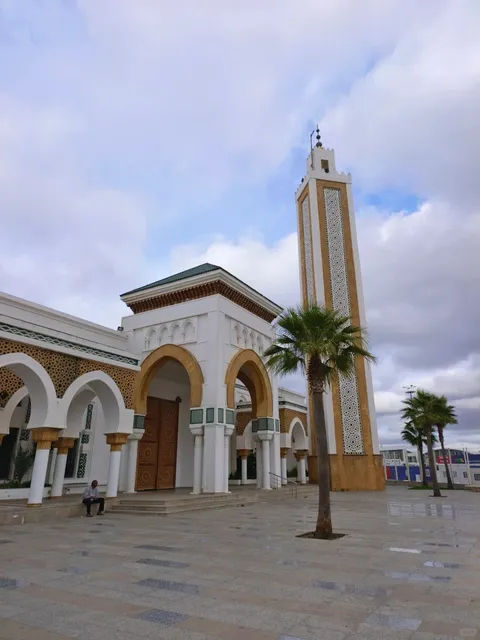 A Gem at the Crossroads of Continents 🌍🏰🔧（2）