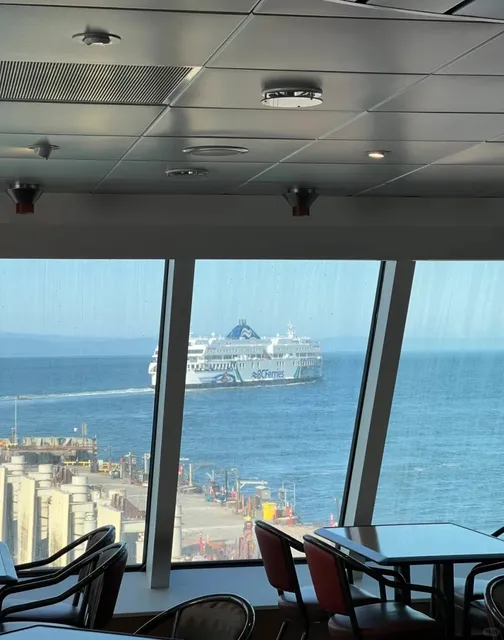 🌊 BC Ferries Guide | Elegant Island-Hopping in Vancouver