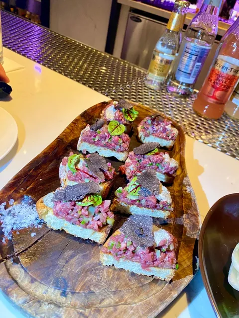 My Go-To Italian Restaurant, Visited Countless Times 🍷