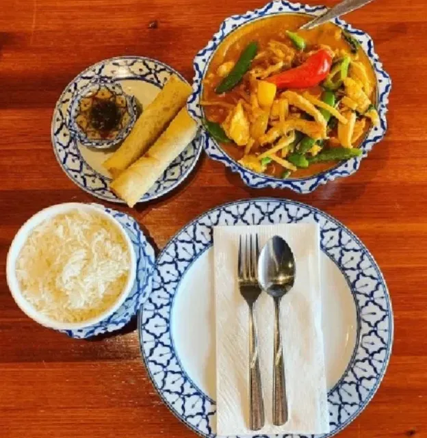 Edmonton's Best Thai Restaurants | Warm Up with Authentic Flavors