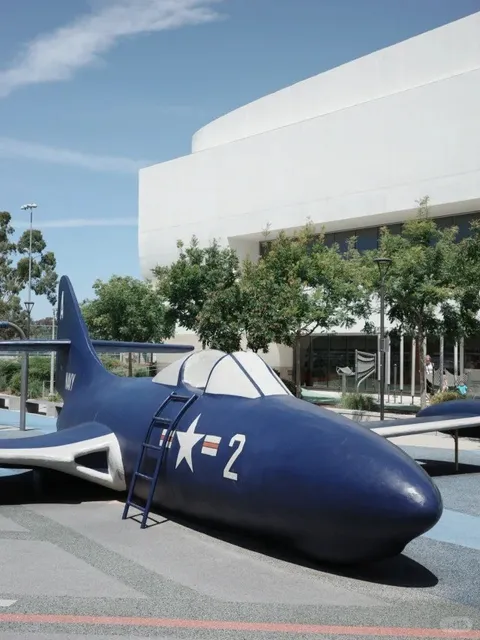 A Park Near Irvine With Big Airplanes and a Library! ✈️📚