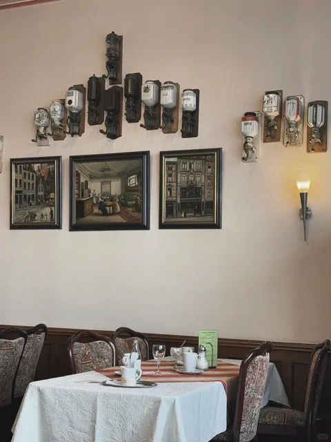 🇩🇪 Duisburg’s Timeless Café: A Century of Coffee Culture ☕️🕰️