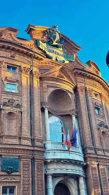 A Day in Turin: Nestled in the Arms of the Alps 🏔️