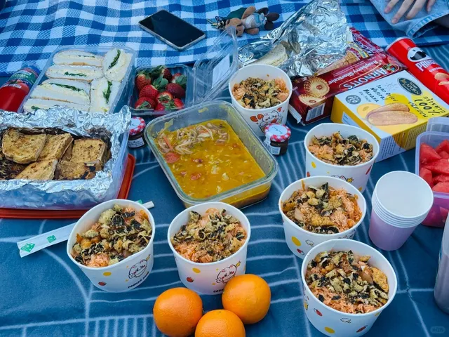 🇨🇦 ​​Toronto’s Hidden Picnic Paradise: Centennial Park!​​ 🌳🧺