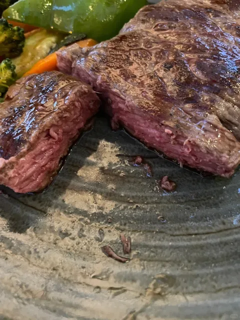 🇩🇪 5-Star Pork Knuckle in Stuttgart – Claus Brauhaus 🐖✨