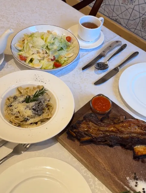 📍 Bukhara's Hype Restaurant Ayvan｜Off-Season Review