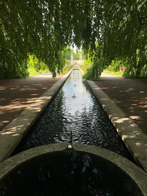 🌿 New York’s Hidden Gem | A Free Ancient Greek-Style Garden!