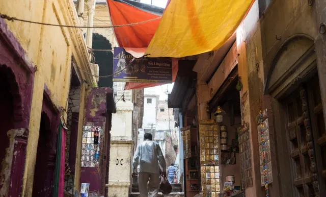 🔥 Manikarnika Ghat: Where Life Meets the Eternal Flame