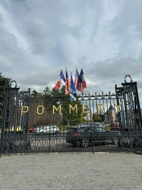 🇫🇷 Reims Weekend Getaway: A Bubbly Chronicle 🥂✨