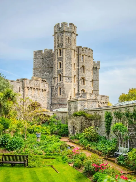 I Actually Found a Fairytale Castle in England... 🏰✨