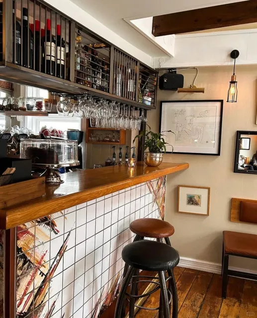 Caffeine + 24-Hour Sun: Iceland's Midnight Sun Coffee Adventure ☀️☕