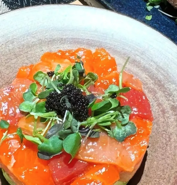 🍱 Treasure Box - Pittsburgh's Most Photogenic Seafood Experience! 🌊