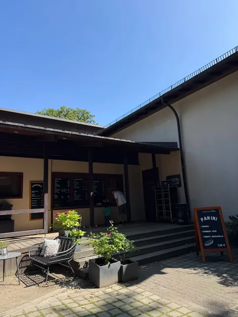 🇩🇪 A German Café Where You Can Spend All Day ☕️✨