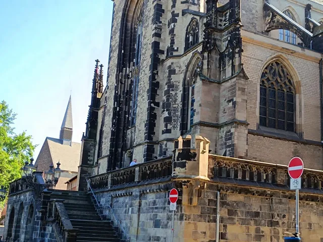 🇩🇪 The Enduring Spirit of Duisburg's Historic Church👌