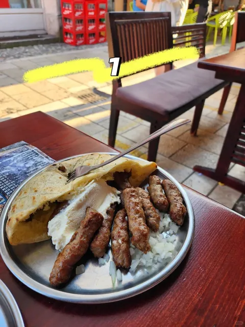 🇧🇦 Sarajevo: Great to Explore & Delicious to Eat!