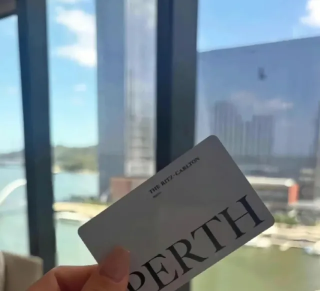 ​​Perth Swan Riverfront Hotels – Affordable Luxury! 😍​​