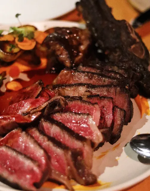 🍷 Hoogan & Beaufort: A Montreal Dining Experience 