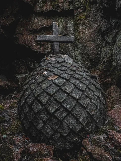 🇷🇺 Saint Petersburg | Hello, My Name Is "No One"