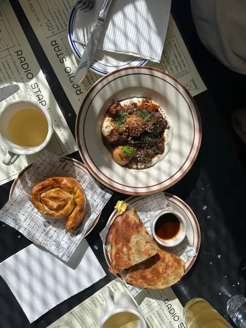 New York | Greenpoint Vintage Brunch 🌿