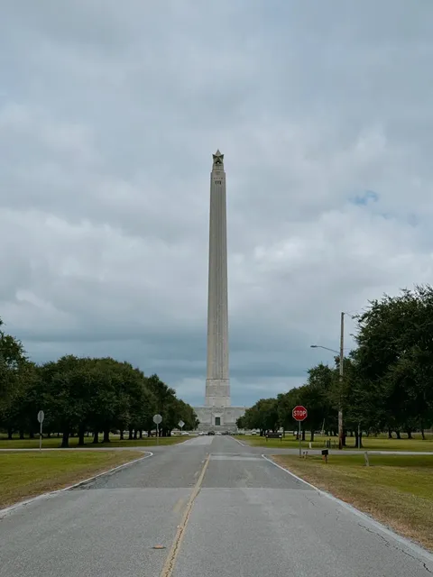 Houston Hidden Gem: San Jacinto Monument 🗽😲