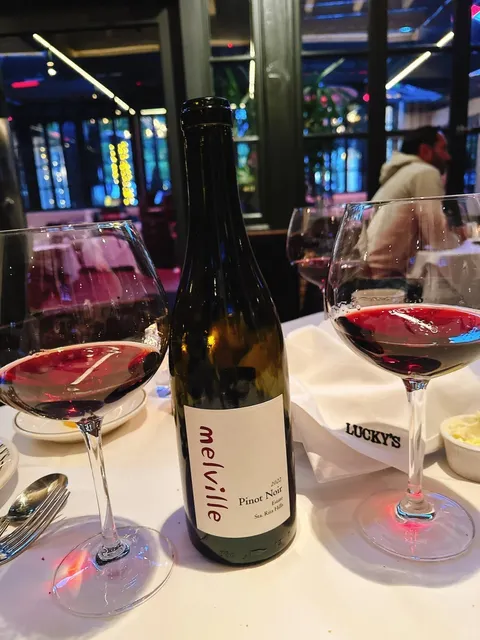 🇺🇸 Santa Barbara Food Guide 🍷 Must-Try Spots!