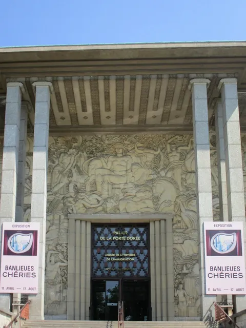 Paris Hidden Gem: Free Aquarium for a Summer Adventure with Fish! 🐟