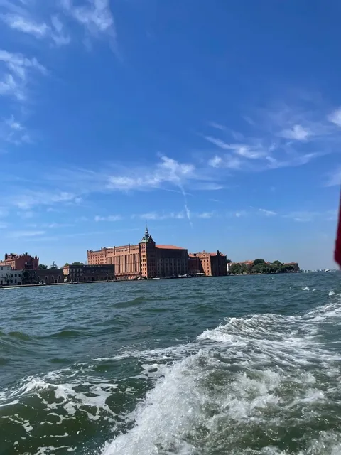🇮🇹 Finally in Venice - The Floating City from Textbooks! 🛶