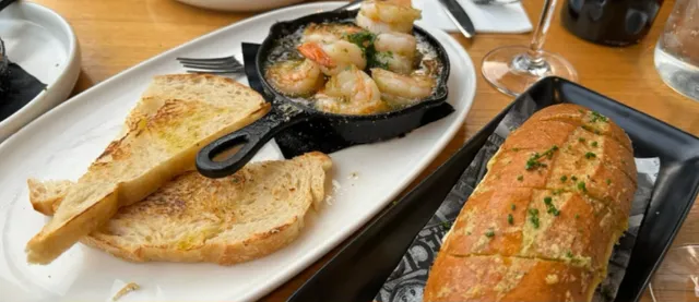 ​​Must-Try Western Restaurants in Sydney 🍴​​