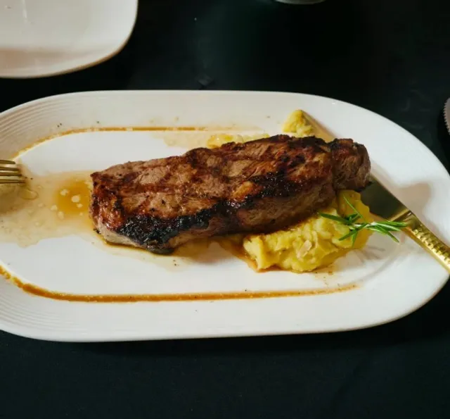 Ritual House|A Stylish Fusion of Design, Cocktails&Global Small Plates