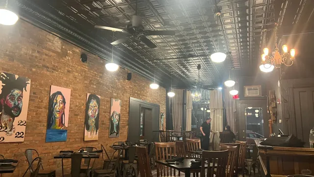 🇺🇸 Rochester Restaurant Review | Edibles Restaurant and Bar 🍽️