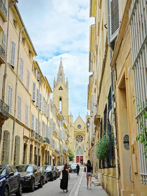 🇫🇷 Aix-en-Provence: Where Time Stands Still 🇫🇷