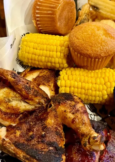 🍖 Famous Dave's BBQ | A Legendary Taste of American Smokehouse